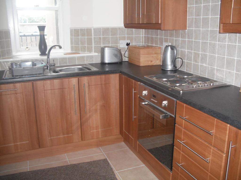 The Blue House Apartments Bushmills Room photo