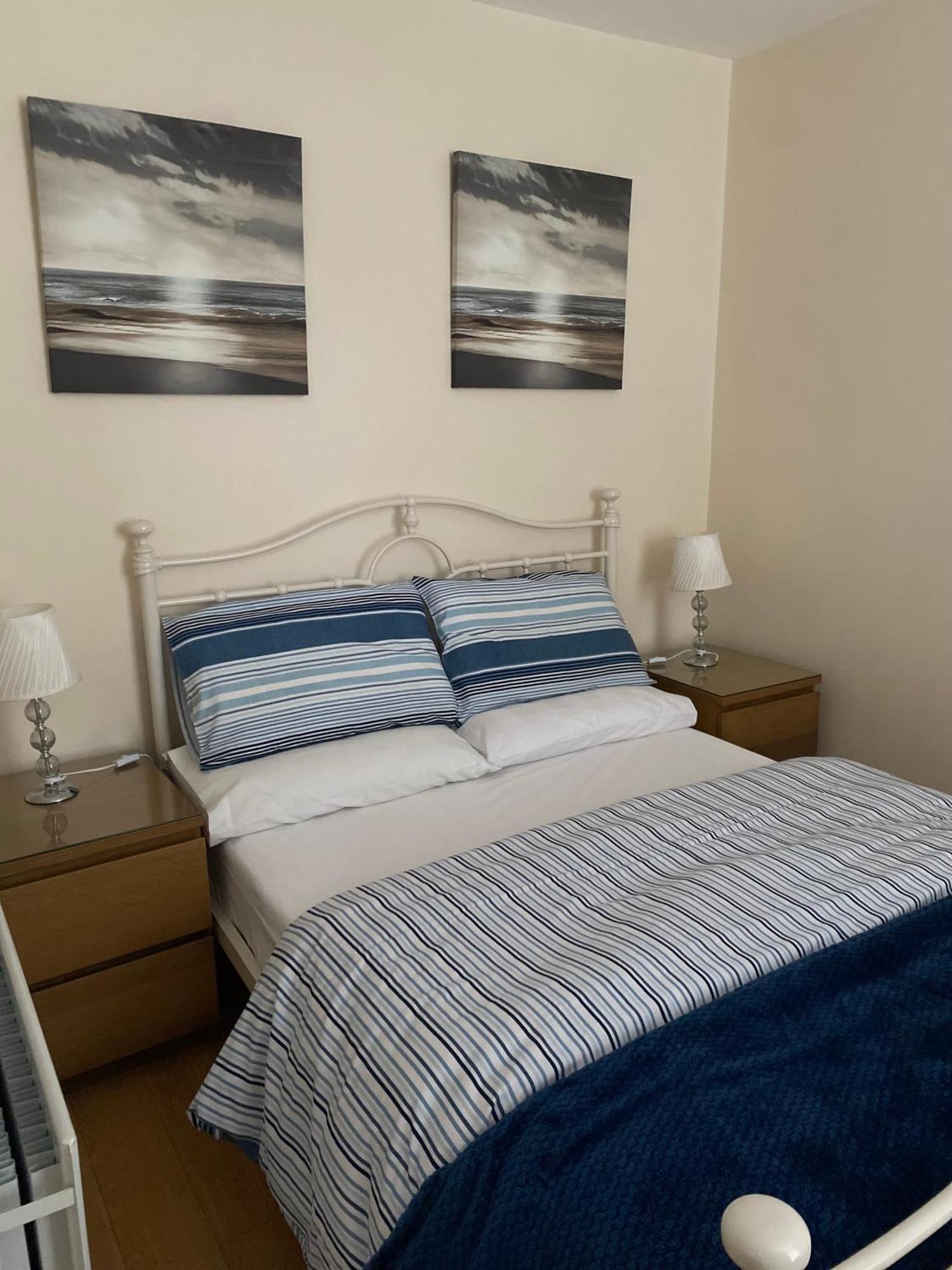 The Blue House Apartments Bushmills Exterior photo